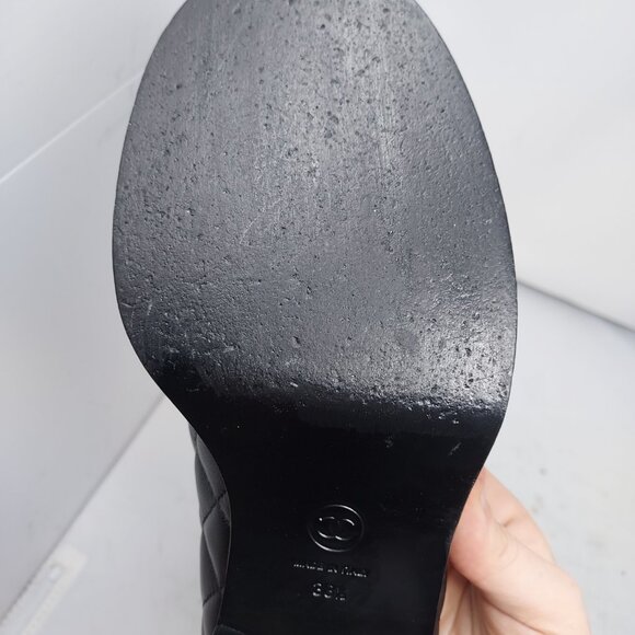 CHANEL Heart Interlocking CC Quilted Black Leather Block Heel Shoe - Picture 15 of 15